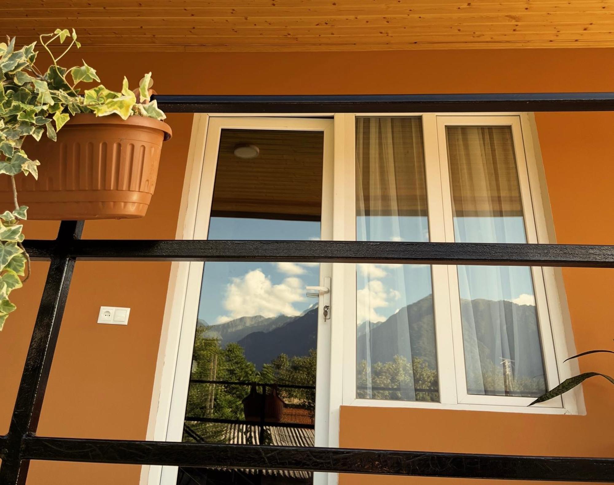 Mountain View Hotel Lagodekhi Bagian luar foto