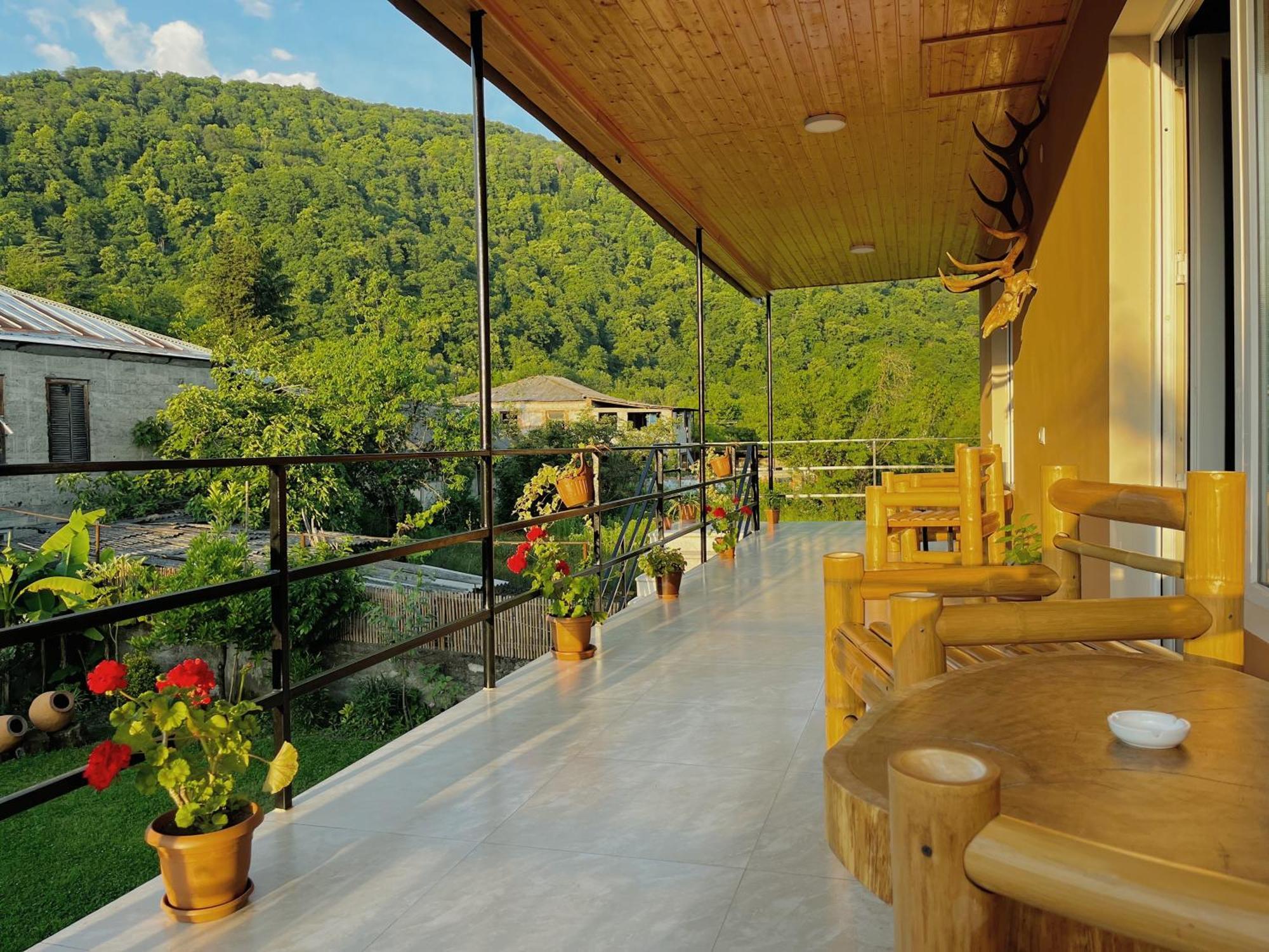 Mountain View Hotel Lagodekhi Bagian luar foto